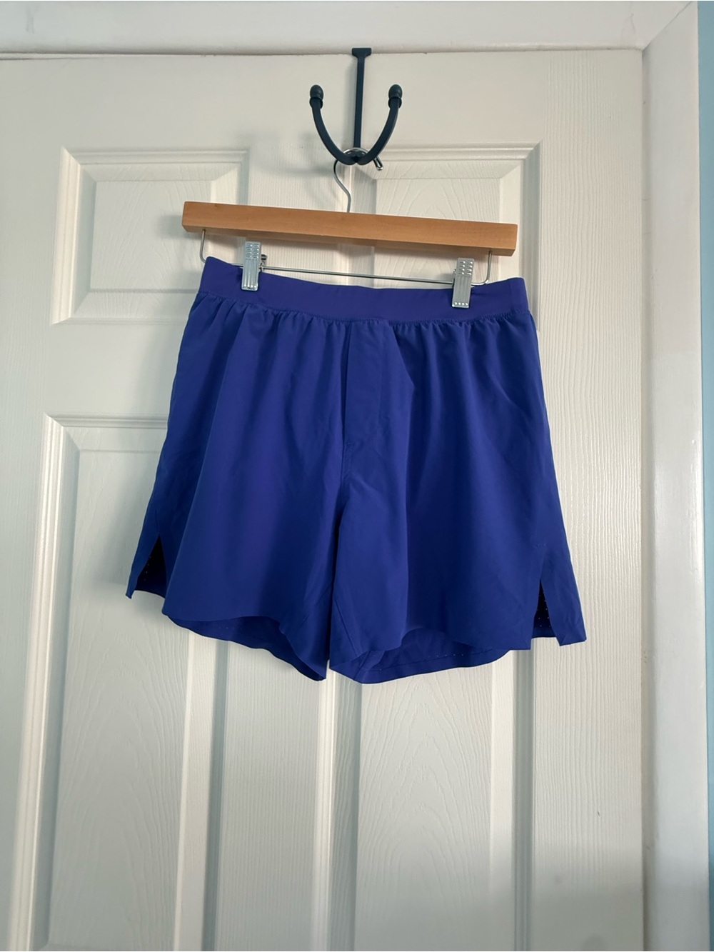 Ten Thousand 5" Distance Short Cobalt Blue NEW   Small S